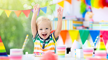 Genitori + Bambini + idee per feste + attività